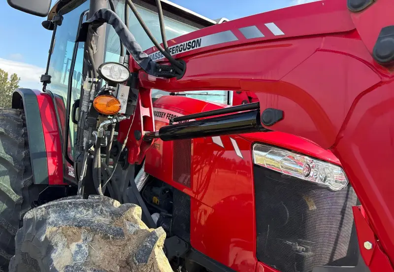 2023 Massey Ferguson 5711 Dyna-4 photo 22