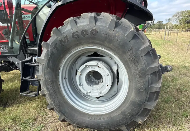 2023 Massey Ferguson 5711 Dyna-4 photo 68