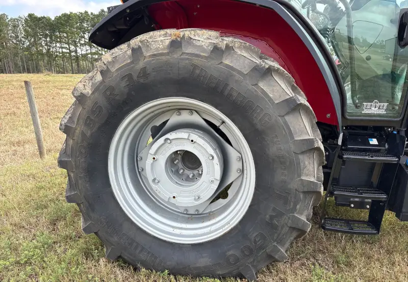 2023 Massey Ferguson 5711 Dyna-4 photo 65