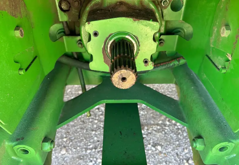 2012 John Deere 8310R photo 11