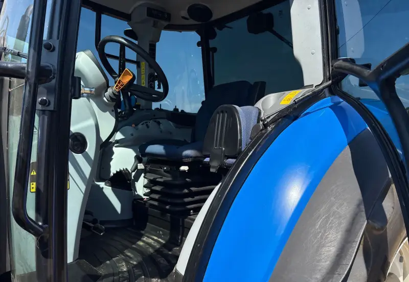 2022 New Holland T5.110 photo 31