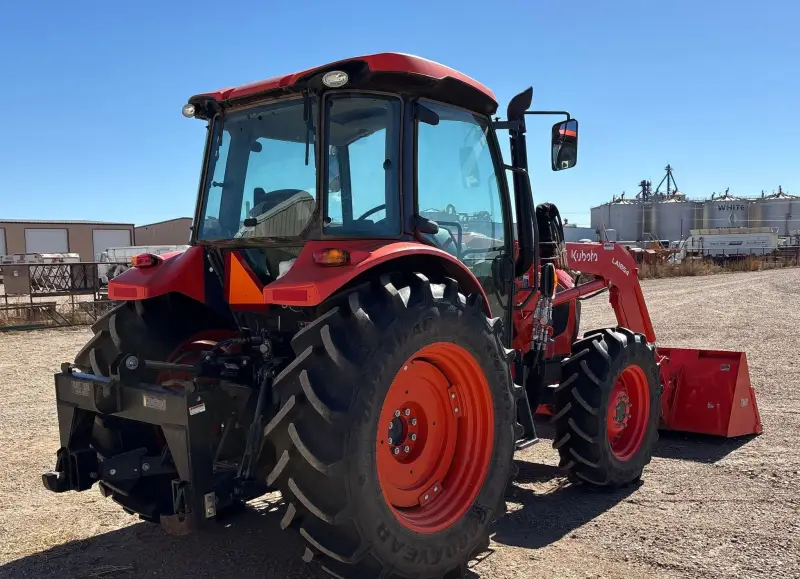 2022 Kubota M5-111D photo 5