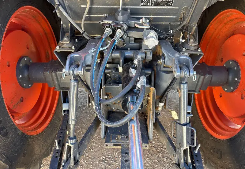 2022 Kubota M5-111D photo 25