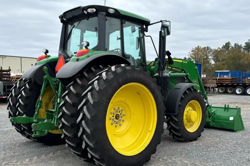 2022 John Deere 6155M photo 5