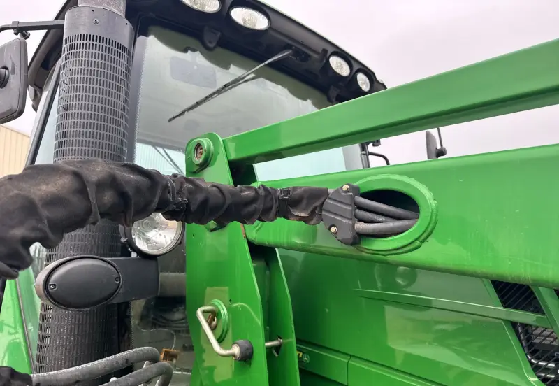 2012 John Deere 6150R photo 28