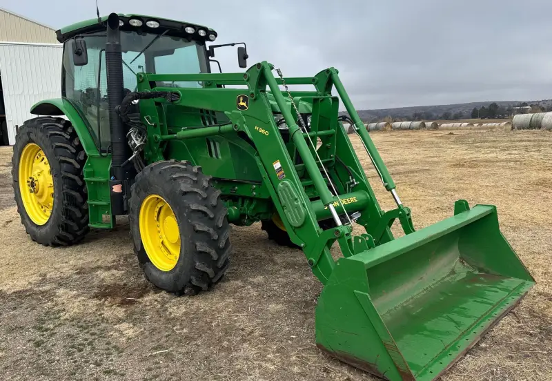 2012 John Deere 6150R photo 3