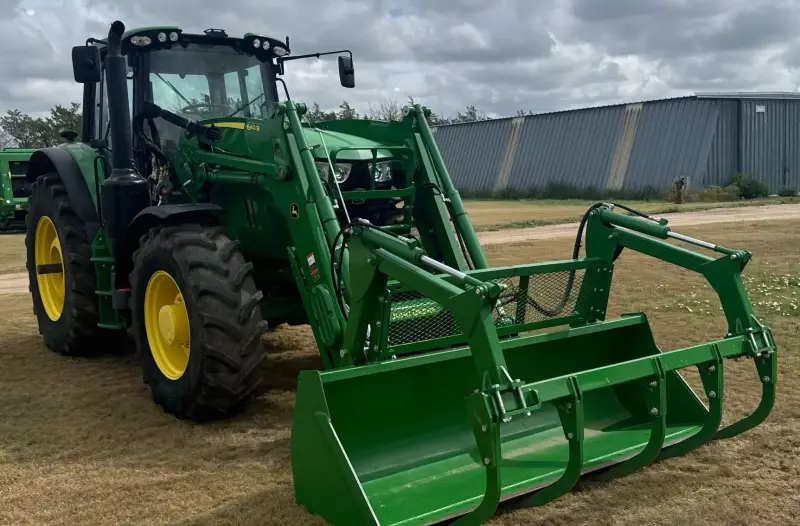 2021 John Deere 6155M photo 3