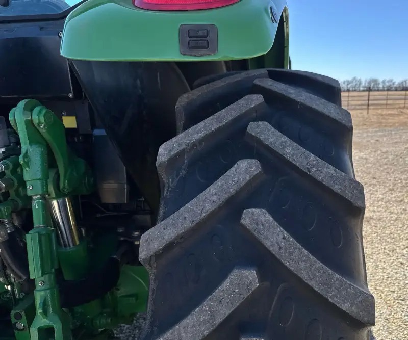 2013 John Deere 6125M photo 50