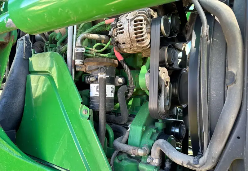 2013 John Deere 6125M photo 42