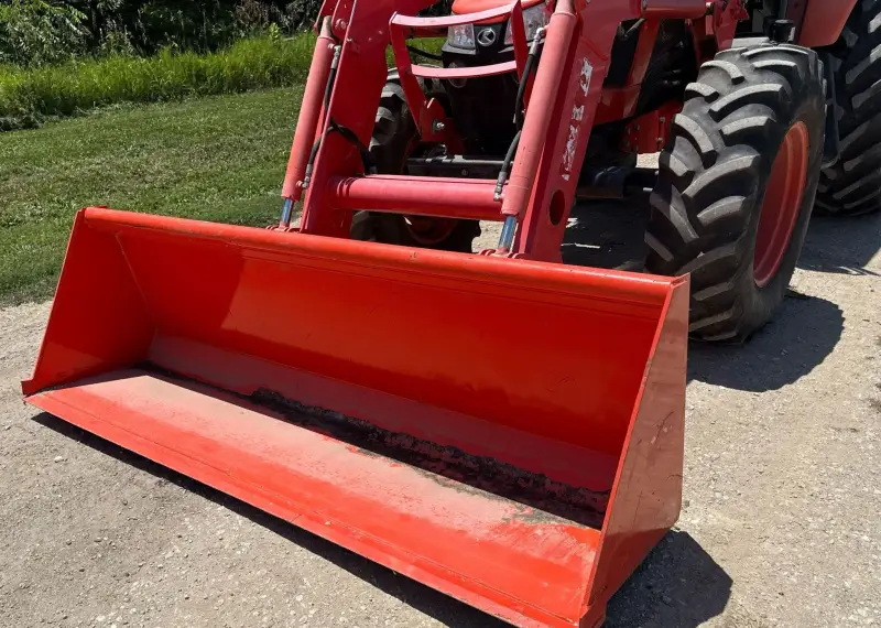 2017 Kubota M6S-111 photo 12