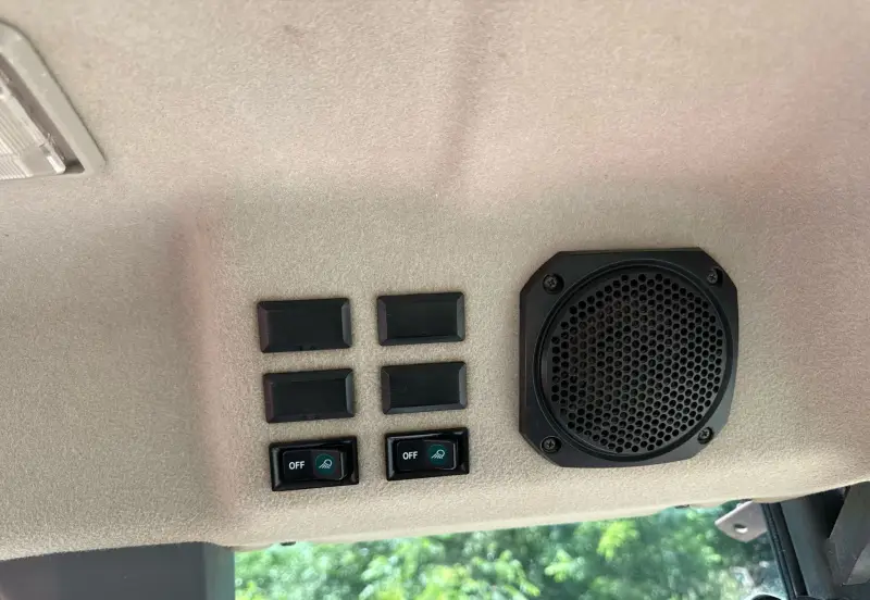 2017 Kubota M6S-111 photo 33