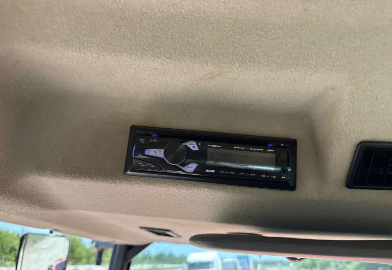 2017 Kubota M6S-111 photo 35