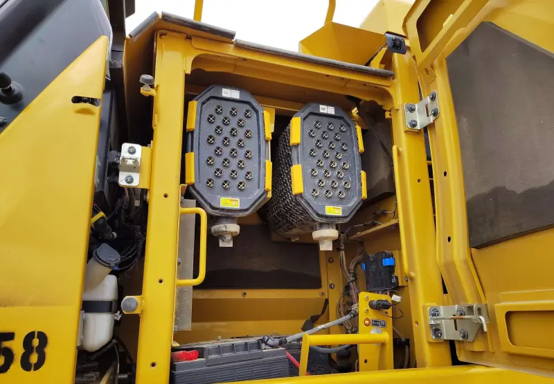 2023 Caterpillar 352 photo 71