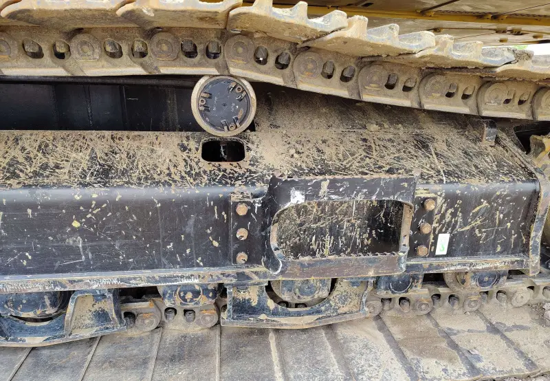 2023 Caterpillar 352 photo 77