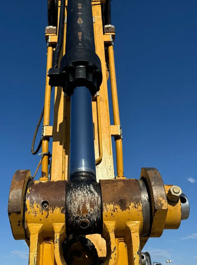 2019 Caterpillar 336 photo 11