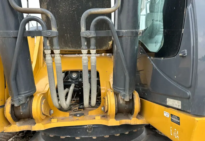 2017 John Deere 470G LC photo 10