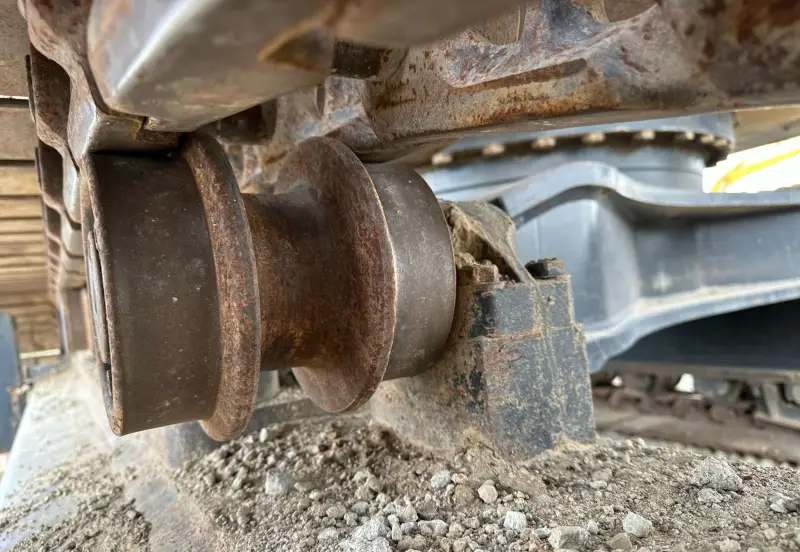 2017 John Deere 470G LC photo 84