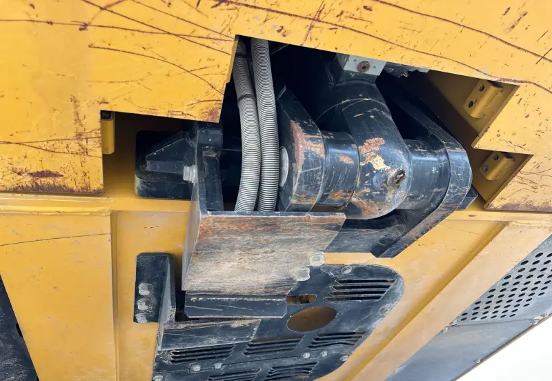 2017 John Deere 470G LC photo 33