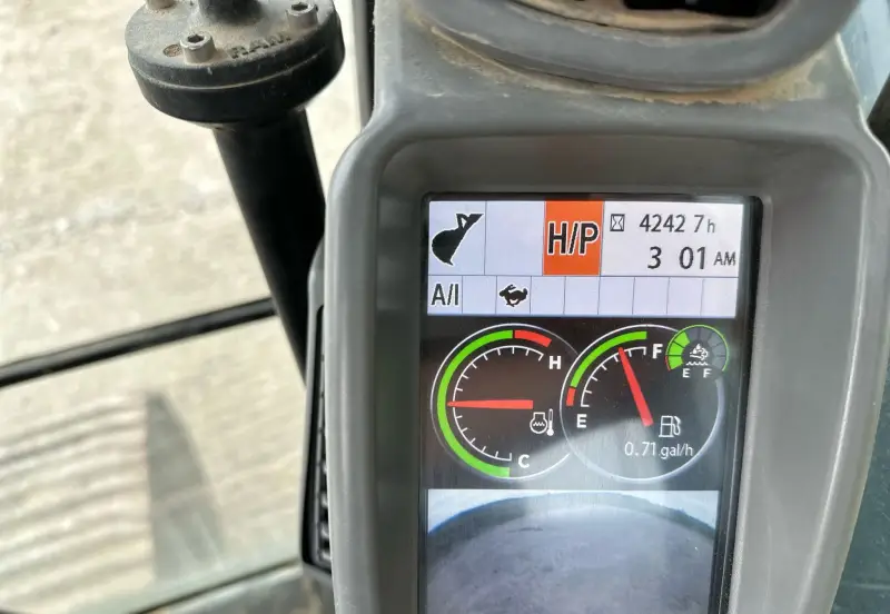 2017 John Deere 470G LC photo 56