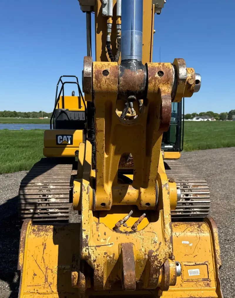 2018 Caterpillar 320 photo 18