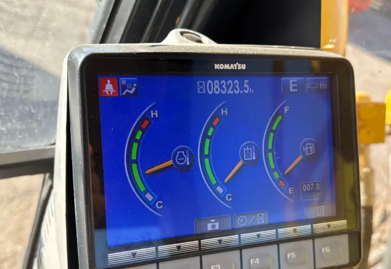 2012 Komatsu PC490LC-10 photo 36