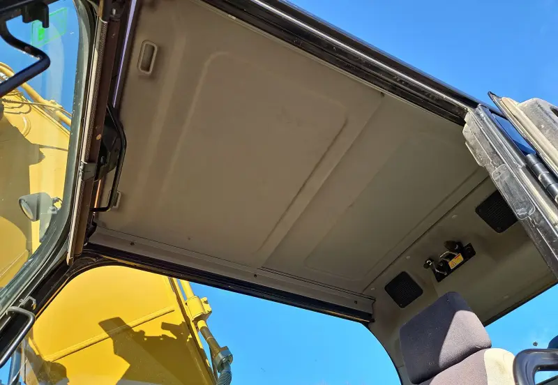 2016 Caterpillar 323FL photo 31