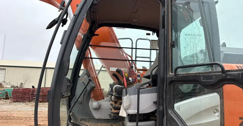 2021 Hitachi ZX160LC-6N photo 47