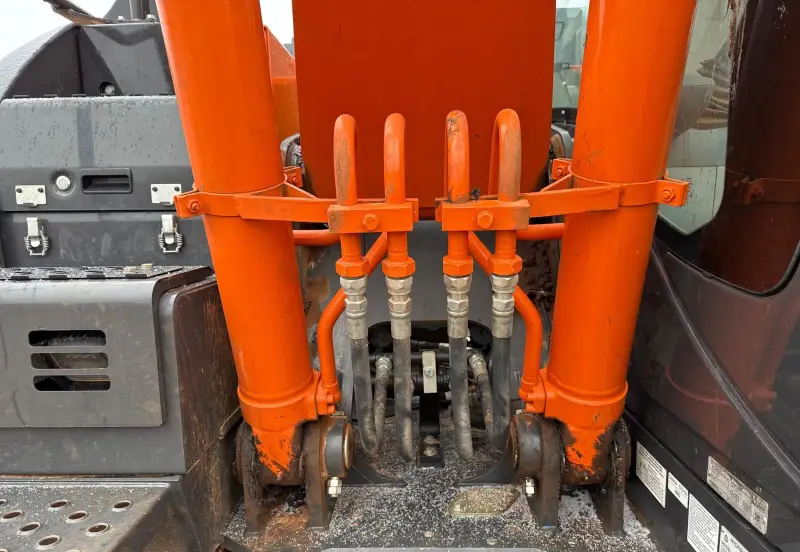 2021 Hitachi ZX160LC-6N photo 10