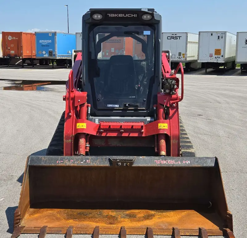 2023 Takeuchi TL12R-2 photo 2