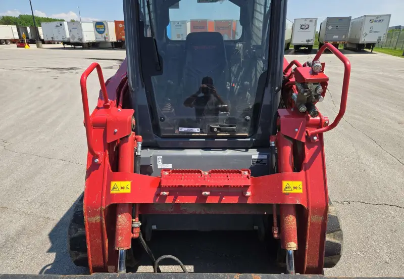 2023 Takeuchi TL12R-2 photo 23
