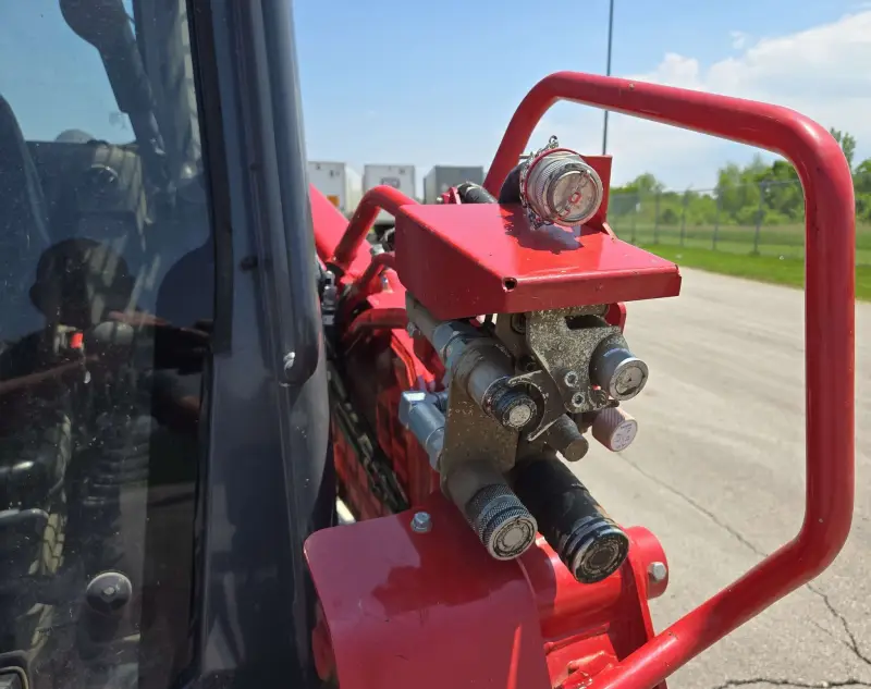 2023 Takeuchi TL12R-2 photo 24