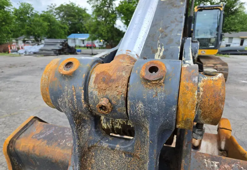 2014 John Deere 210G LC photo 27