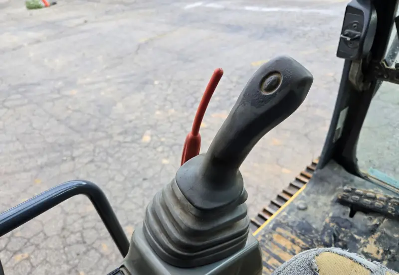 2014 John Deere 210G LC photo 52