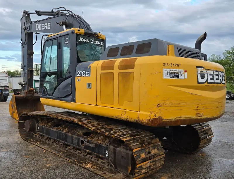 2014 John Deere 210G LC photo 6