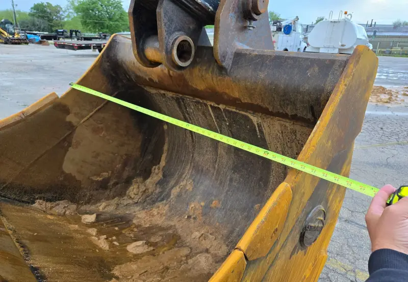 2014 John Deere 210G LC photo 20