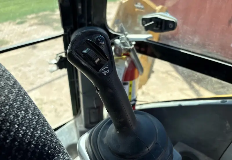 2019 Caterpillar 420F2 IT photo 76