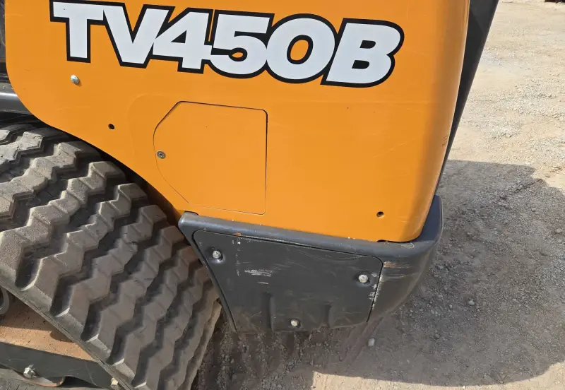 2023 Case TV450B photo 19