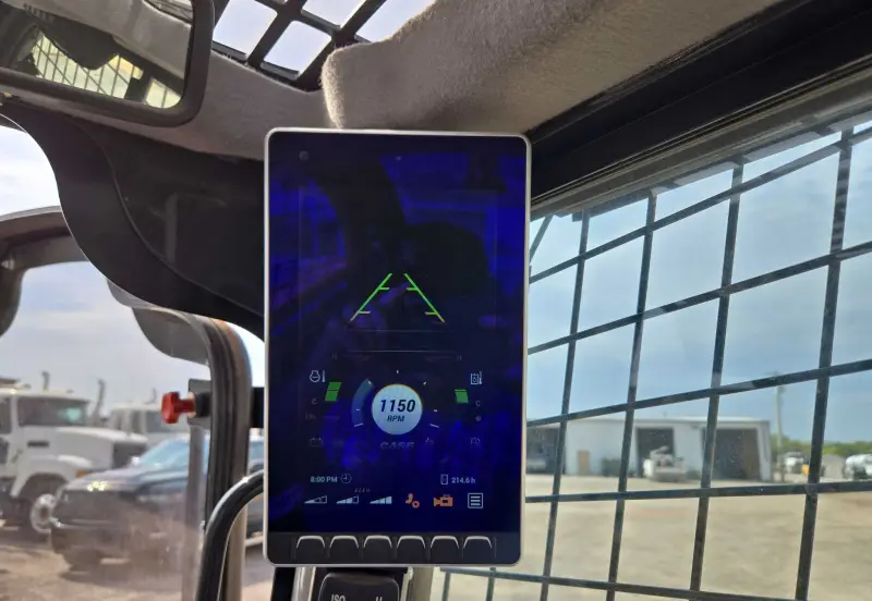 2023 Case TV450B photo 36