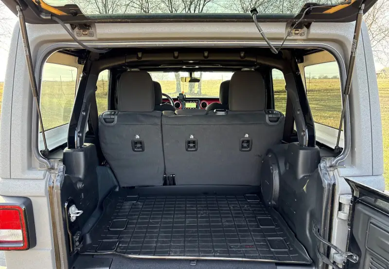 2021 Jeep Wrangler photo 66