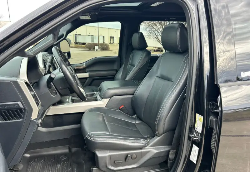 2022 Ford F250 Super Duty photo 17