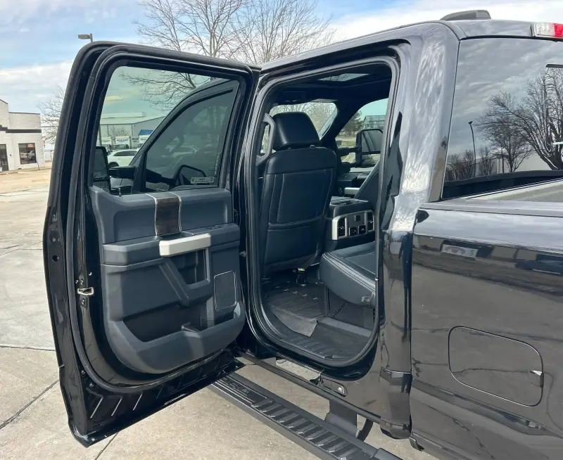 2022 Ford F250 Super Duty photo 37