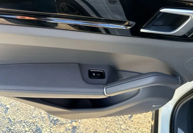 2021 Porsche Cayenne photo 45