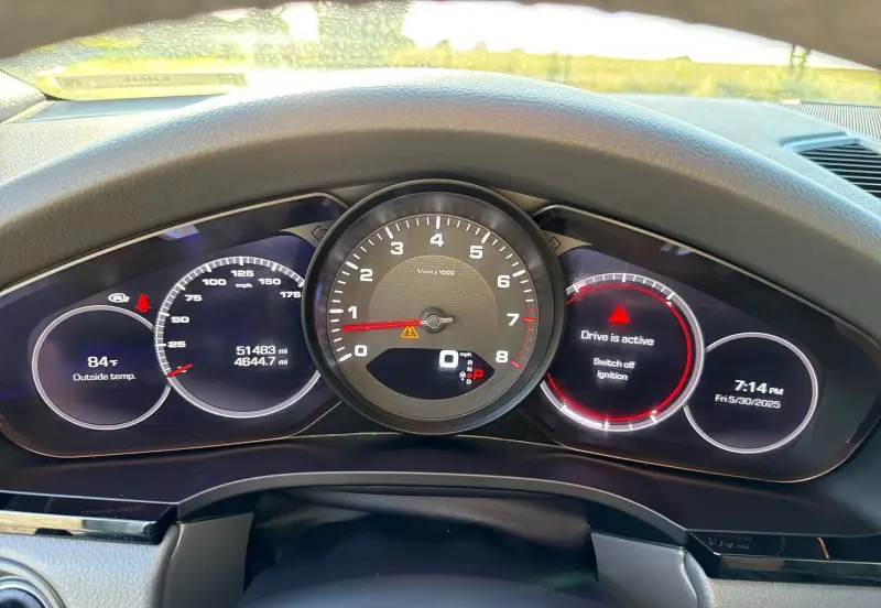 2021 Porsche Cayenne photo 22