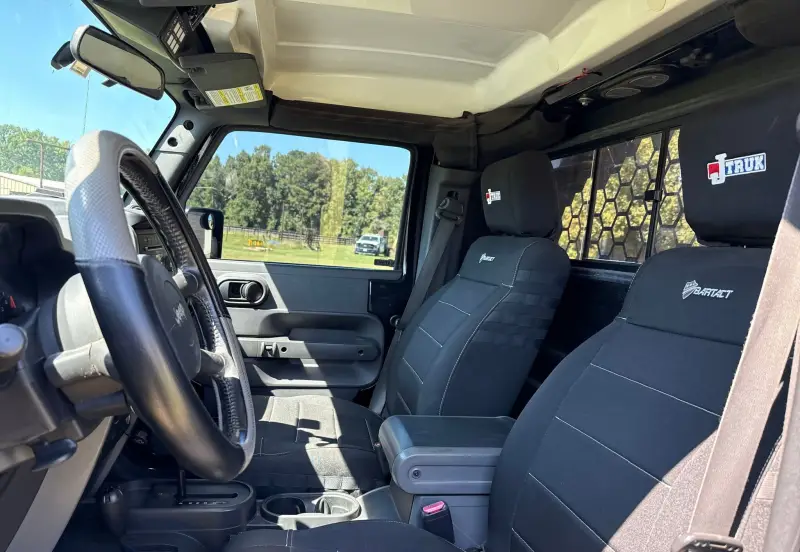 2007 Jeep Wrangler photo 32