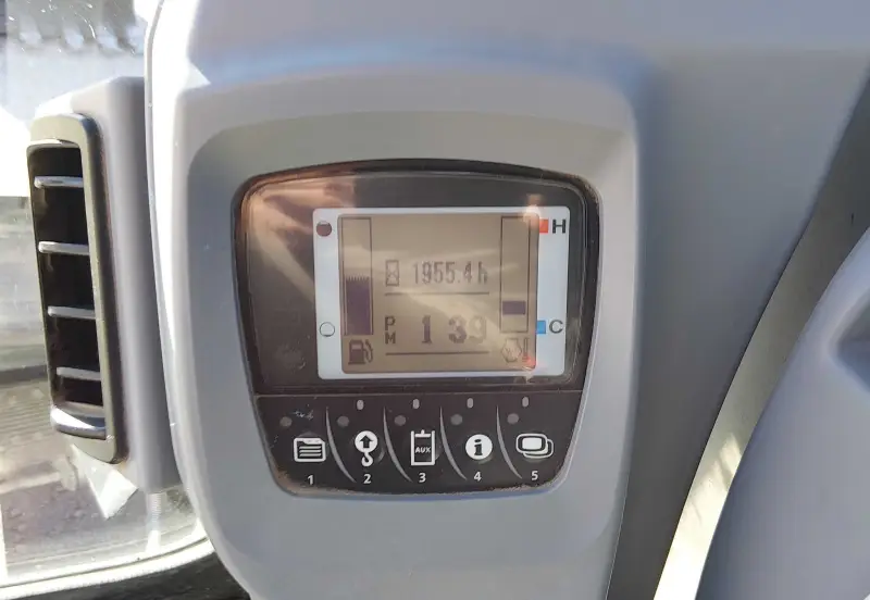 2016 Kubota KX080-4 photo 75