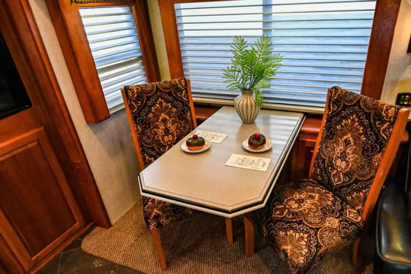 2008 Holiday Rambler Navigator 45 Bismarck IV photo 13