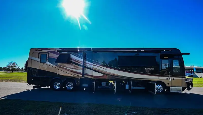 2008 Holiday Rambler Navigator 45 Bismarck IV photo 7