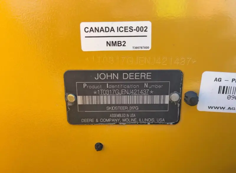 2022 John Deere 317G photo 22