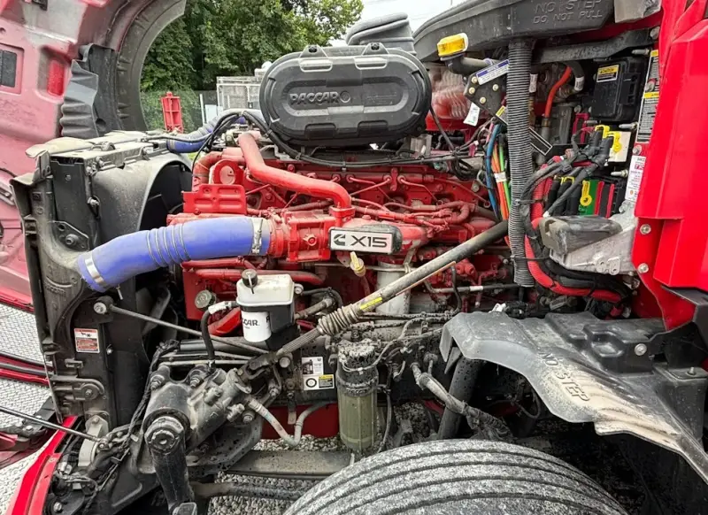 2023 Kenworth T680 photo 29