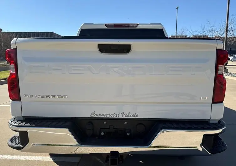 2023 Chevrolet Silverado 1500 photo 6